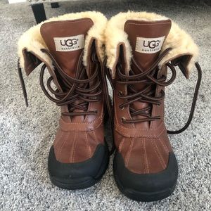 UGG Boots Boys Size 3Y